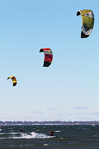 kite boarders on long island sound